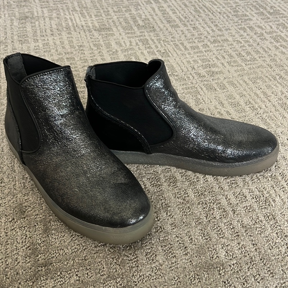Sam Edelman Margot hight top senakers, flat booties